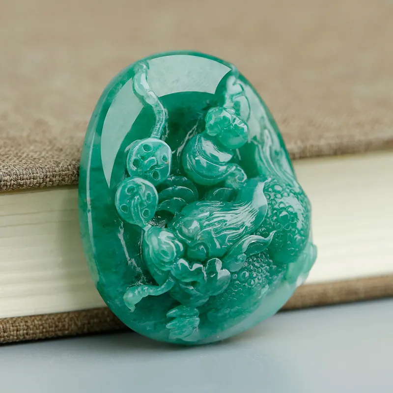 Treasure Dushan Jade Pendants Unisex-6
