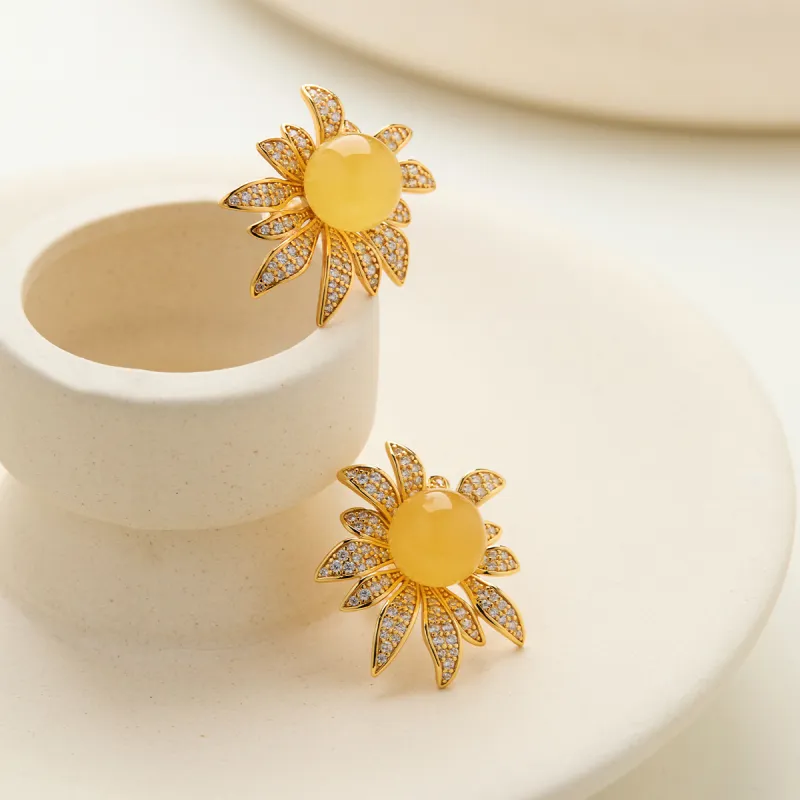 Linguanying Amber Beeswax Stud Earrings Women's-1