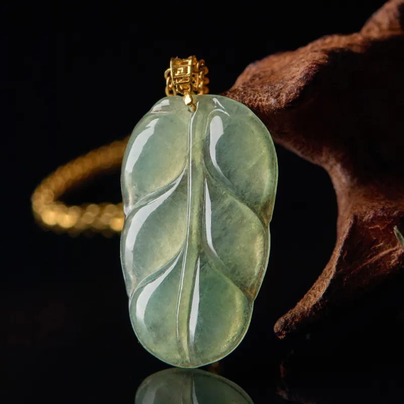 Linguanying Glutinous Jade Jadeite Pendants Women's-1