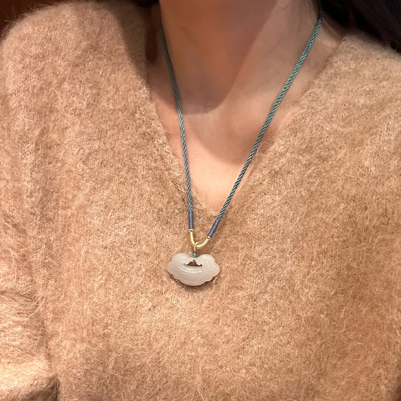 Linguanying Hetian Jade Necklaces Smoky Purple Women's-2