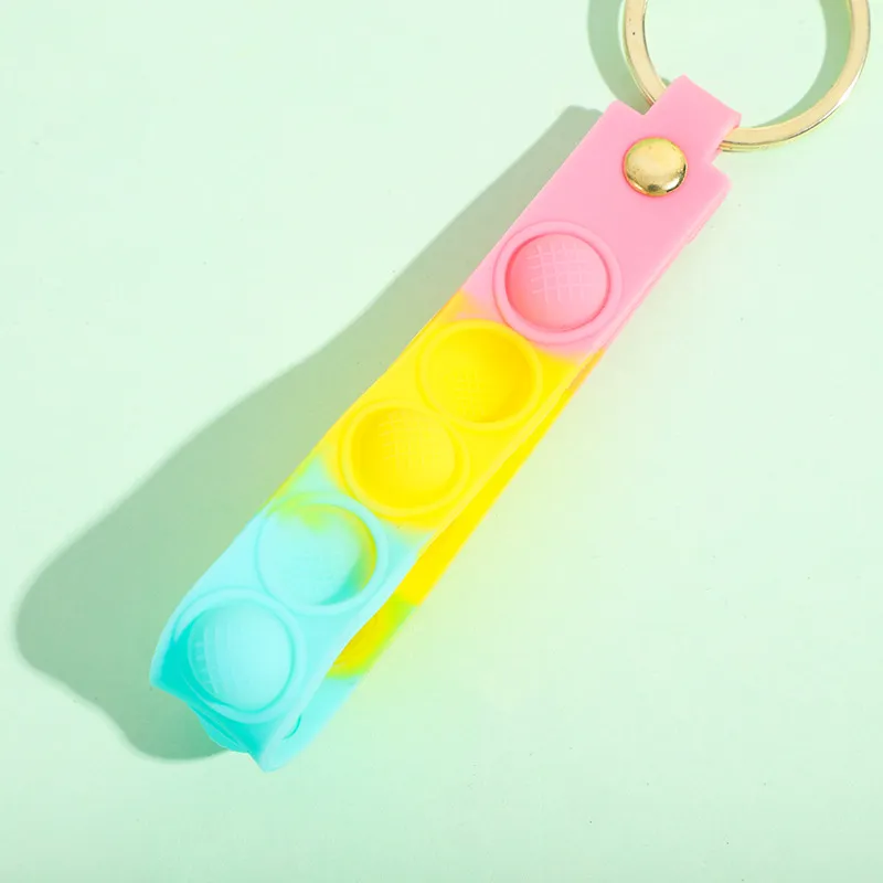 MEETSUNNY Keychains Unisex-7