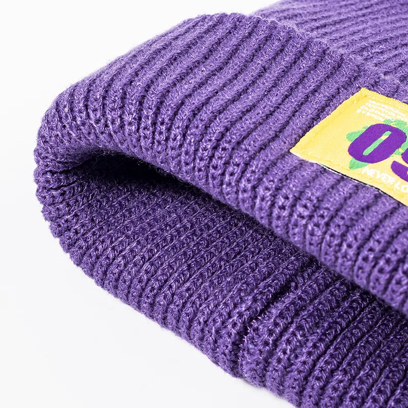 MEETSUNNY Arctic Velvet Beanies Unisex-11