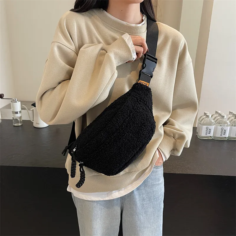 Morellybear Plush Sling Bag Women's Multicolor-6