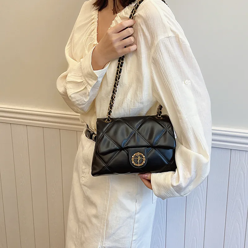 Morellybear Crossbody Bags-4