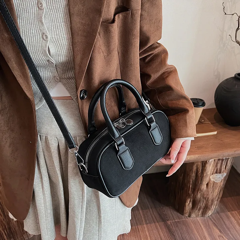 Morellybear PU Crossbody One Shoulder Handbag Women's Coffee/Khaki/Black/Red-17
