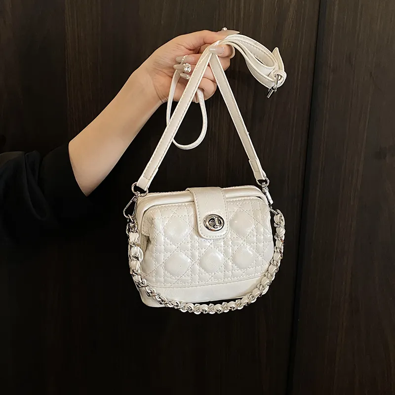Morellybear PU One Shoulder Handbag Women's Multicolor-37