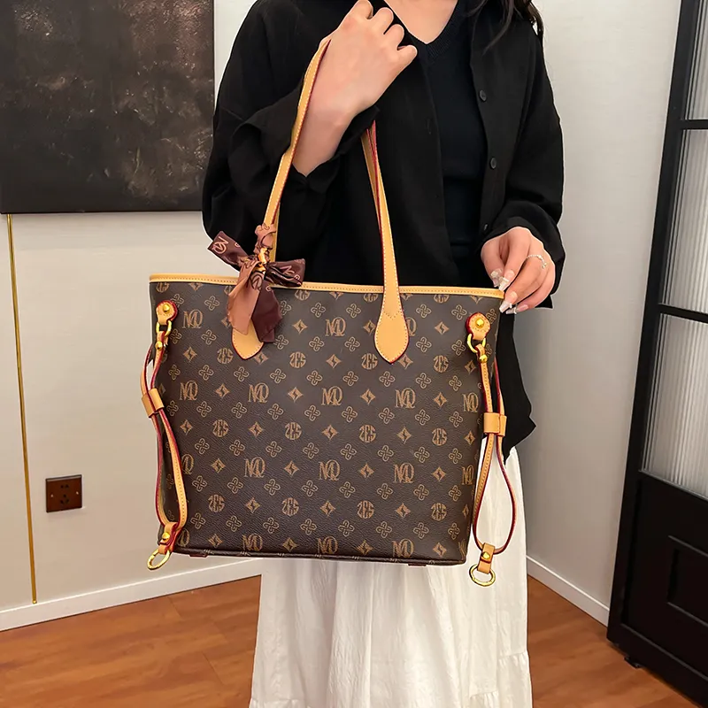 Morellybear PVC Shoulder Bag Women's Multicolor-8