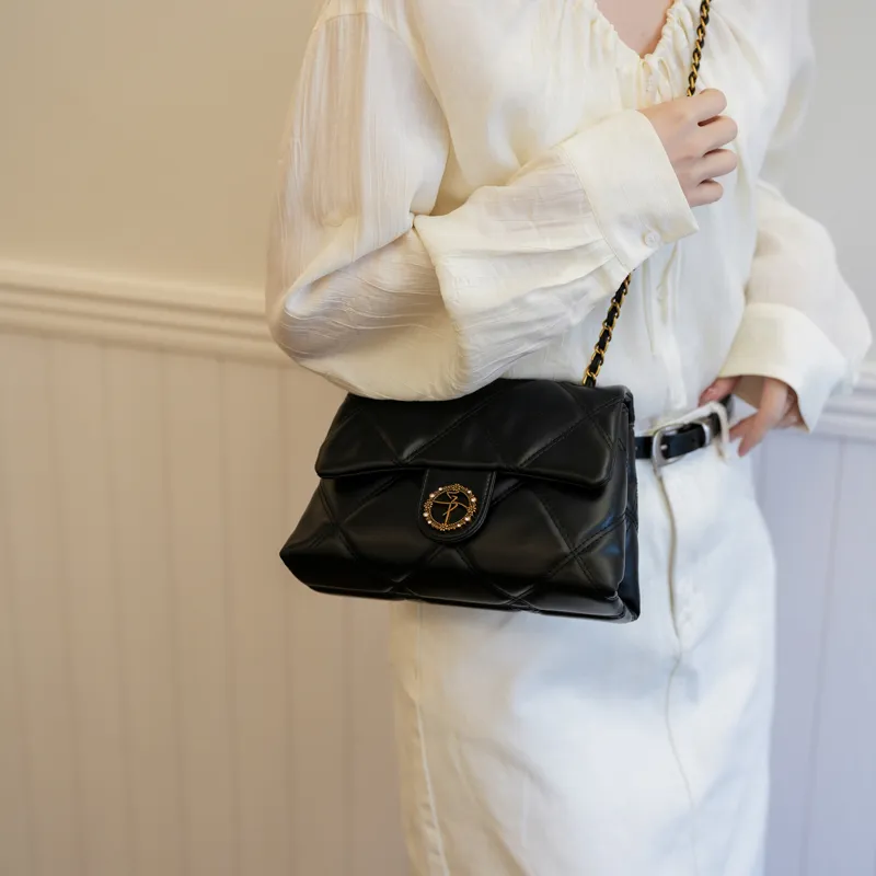 Morellybear Crossbody Bags-13