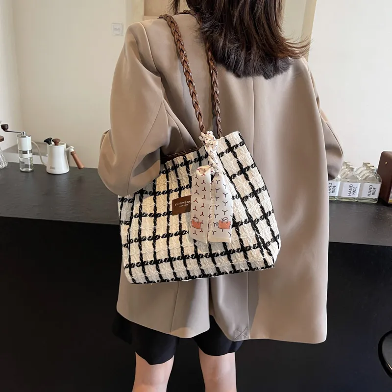 Morellybear Fabric Tote Bag, Shoulder Bag Women's Plaid Black/Ecru-11