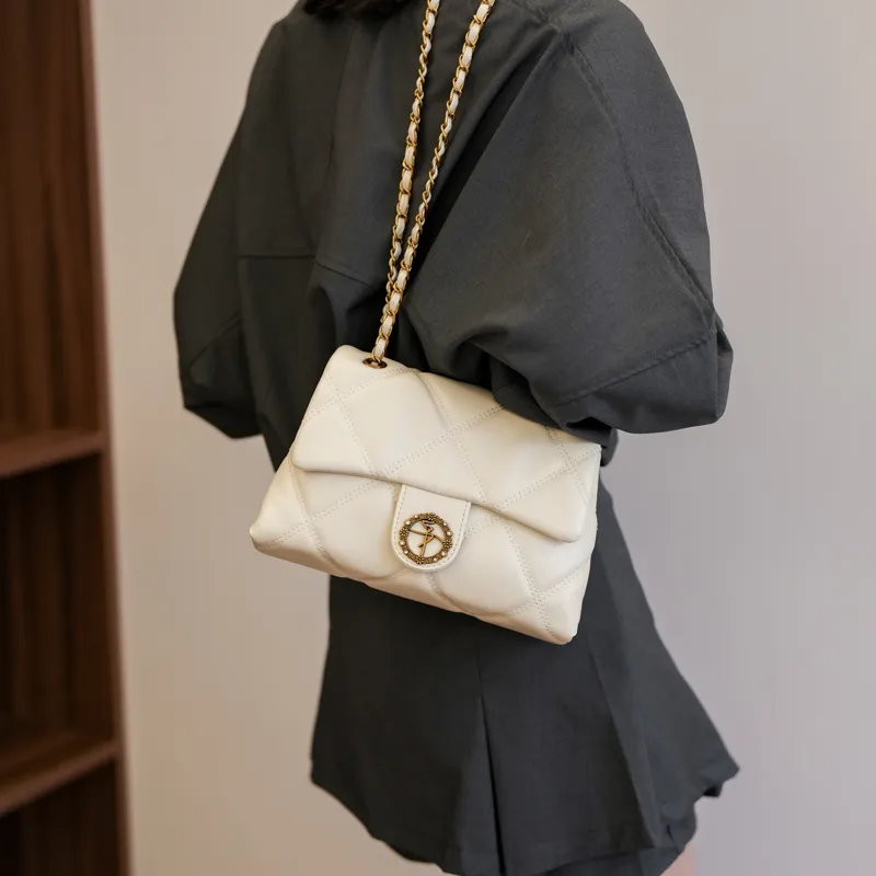 Morellybear Crossbody Bags-33