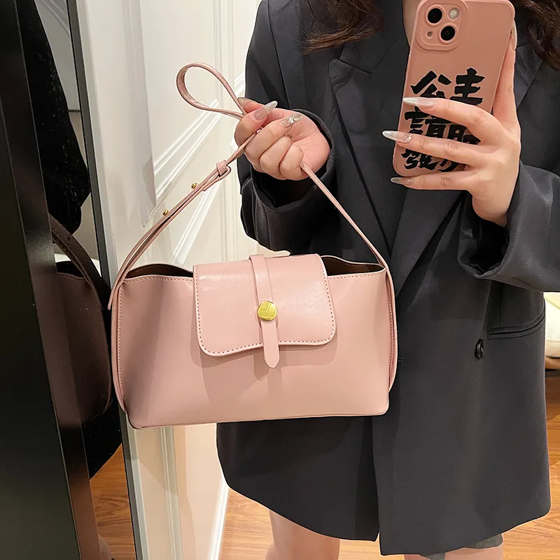 Morellybear PU Crossbody Bag Regular Women's-3