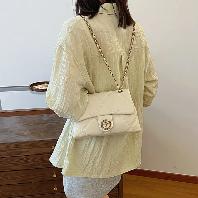 Morellybear Crossbody Bags-20