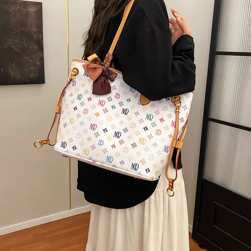 Morellybear PVC Shoulder Bag Women's Multicolor-3