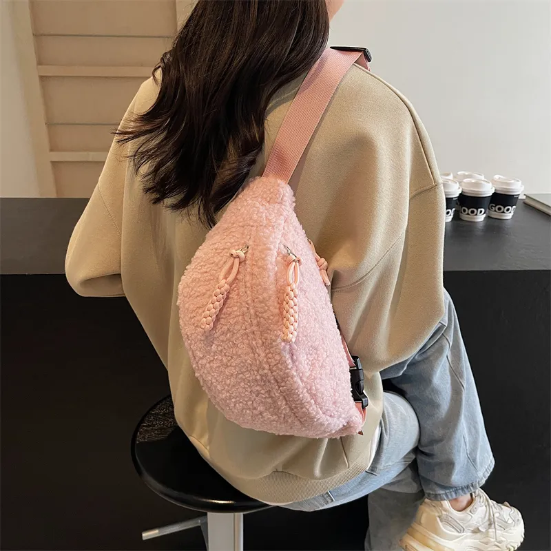 Morellybear Plush Sling Bag Women's Multicolor-8
