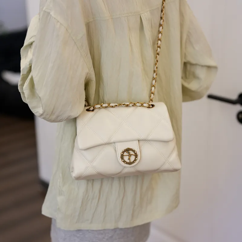 Morellybear Crossbody Bags-28