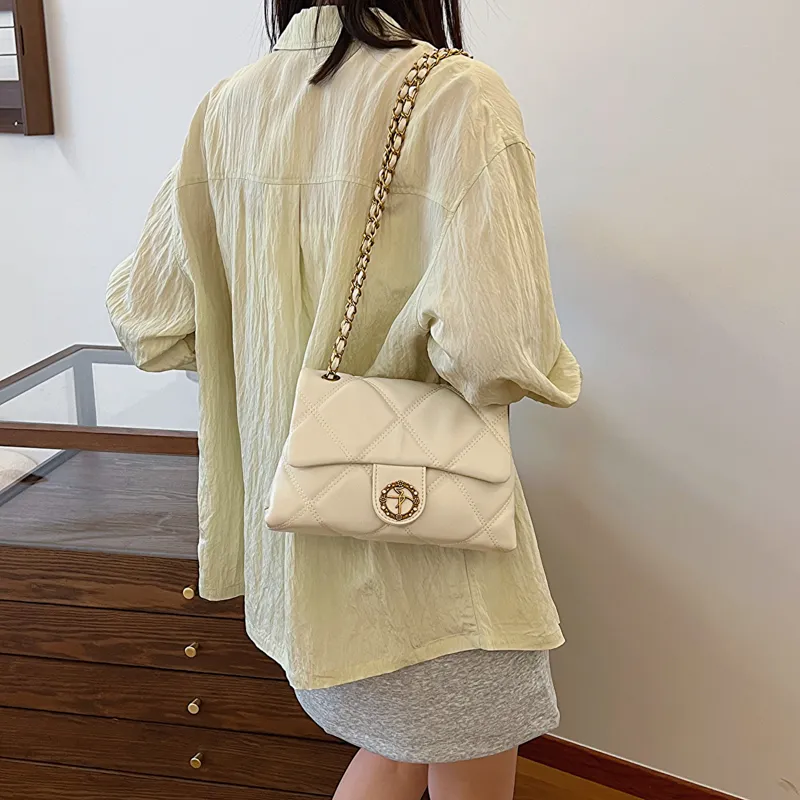 Morellybear Crossbody Bags-19