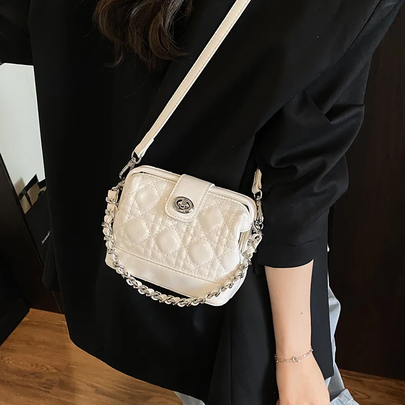 Morellybear PU One Shoulder Handbag Women's Multicolor-41