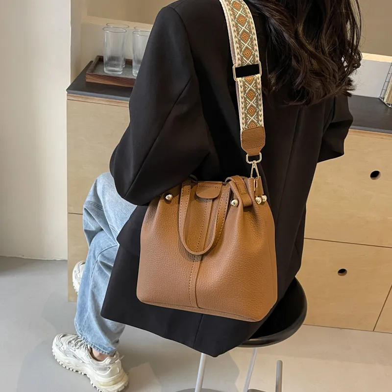 Morellybear Crossbody Bags-9