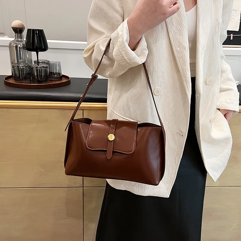 Morellybear PU Crossbody Bag Regular Women's-13