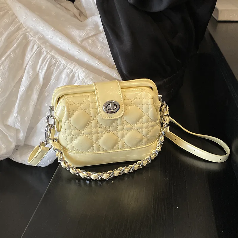 Morellybear PU One Shoulder Handbag Women's Multicolor-15