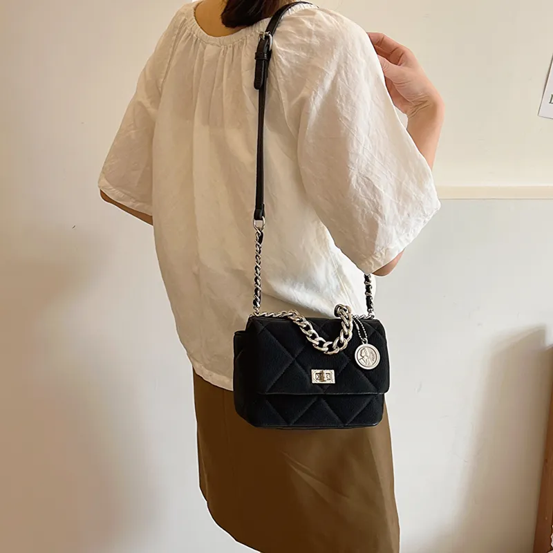 Morellybear Crossbody Bags-9