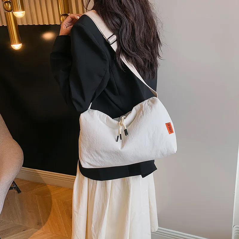 Morellybear Crossbody Bags-31