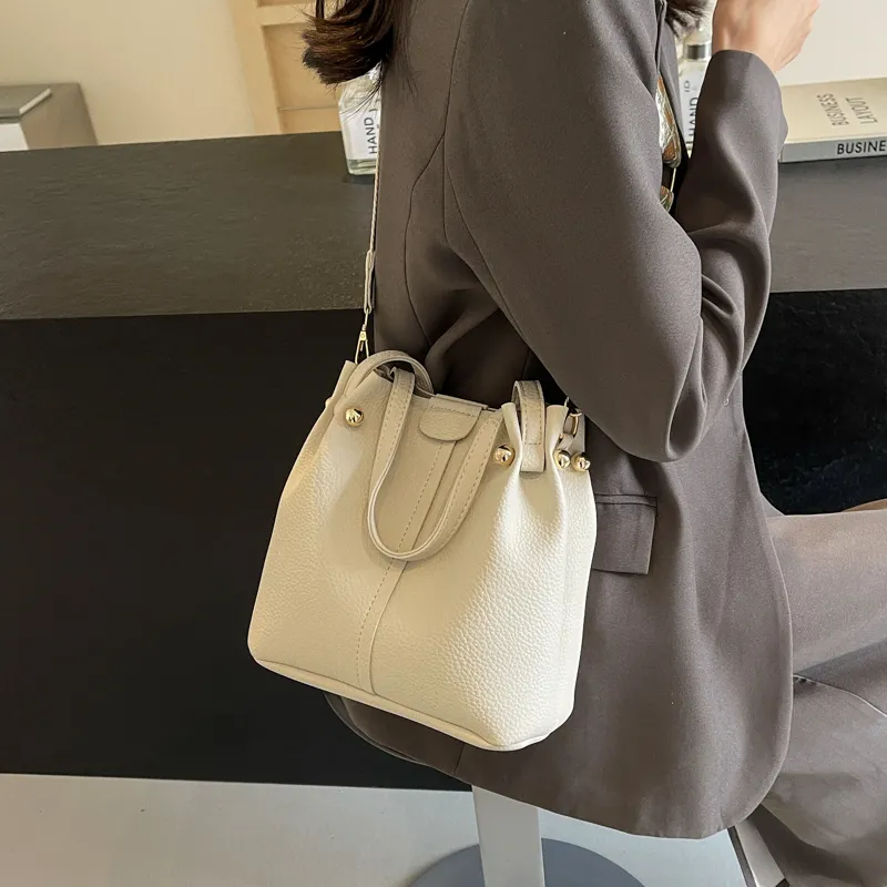 Morellybear Crossbody Bags-14