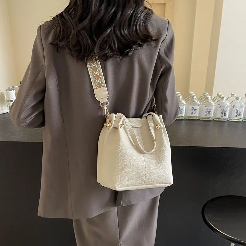 Morellybear Crossbody Bags-19