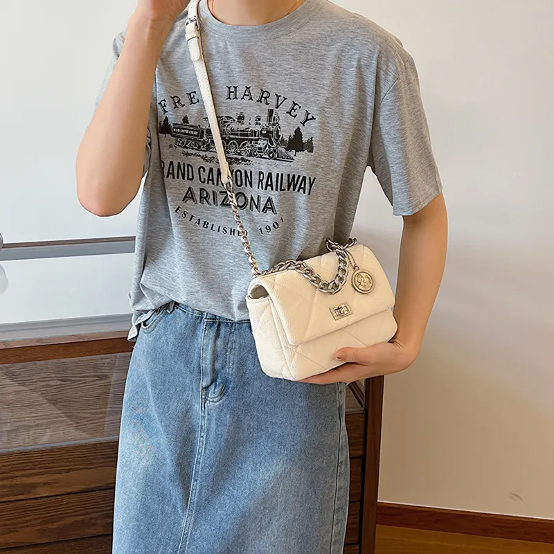 Morellybear Crossbody Bags-17