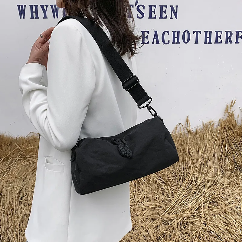Morellybear Nylon Crossbody Bag Regular Women's Black/White-3