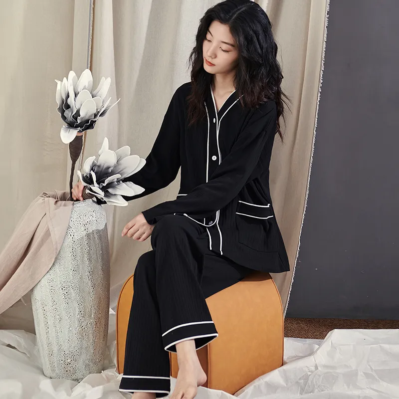Floating Light Islands Pajama Set Women's Box Black-4