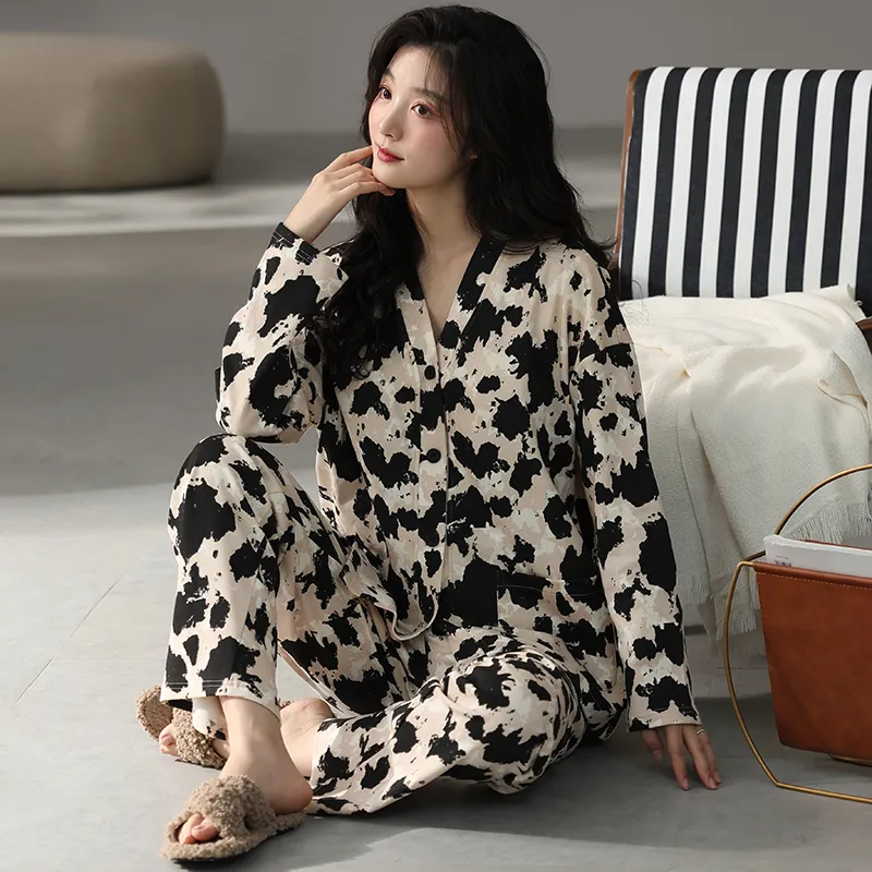 Floating Light Islands Pajama Set Women's Box Apricot-3