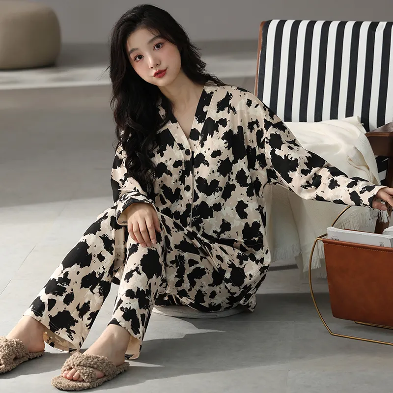 Floating Light Islands Pajama Set Women's Box Apricot-4