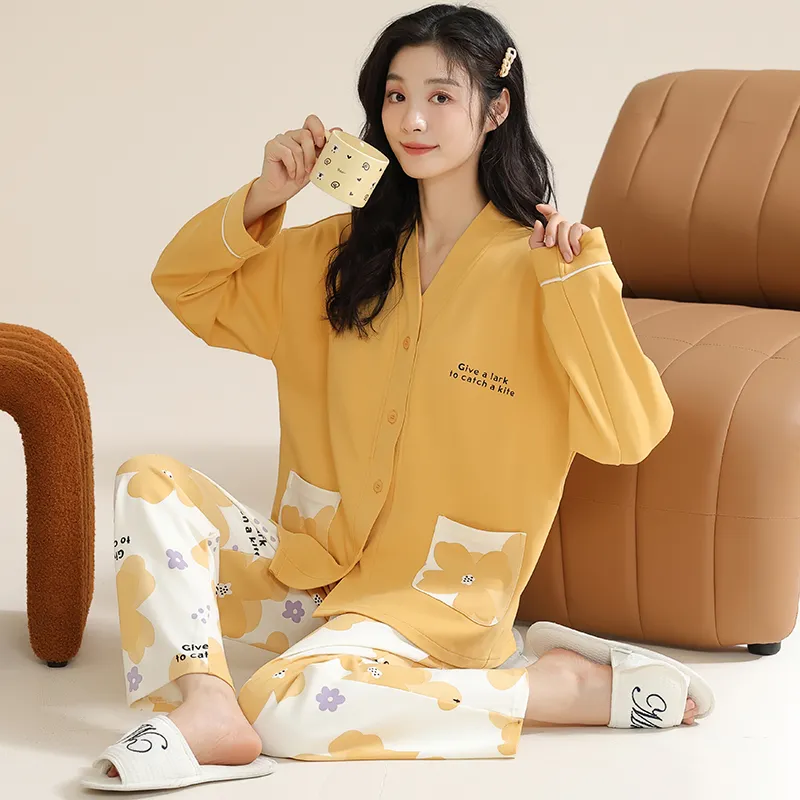 Floating Light Islands Pajama Set Women's Box Orange-4
