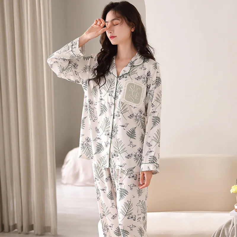 Floating Light Islands Pajama Set Women's Gift Box Set Multicolor-4