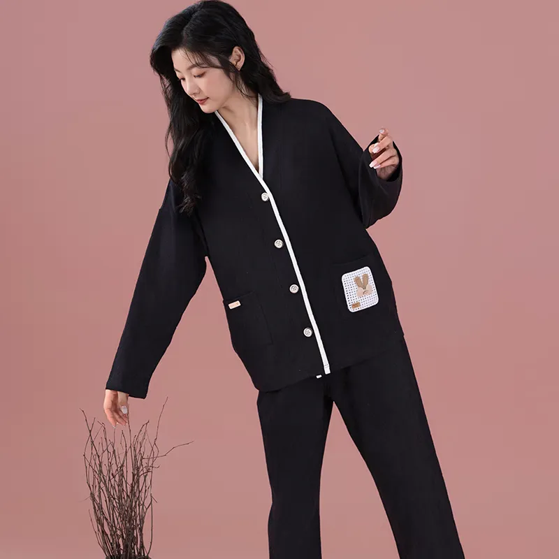 Floating Light Islands Pajama Set Women's Box Black-7