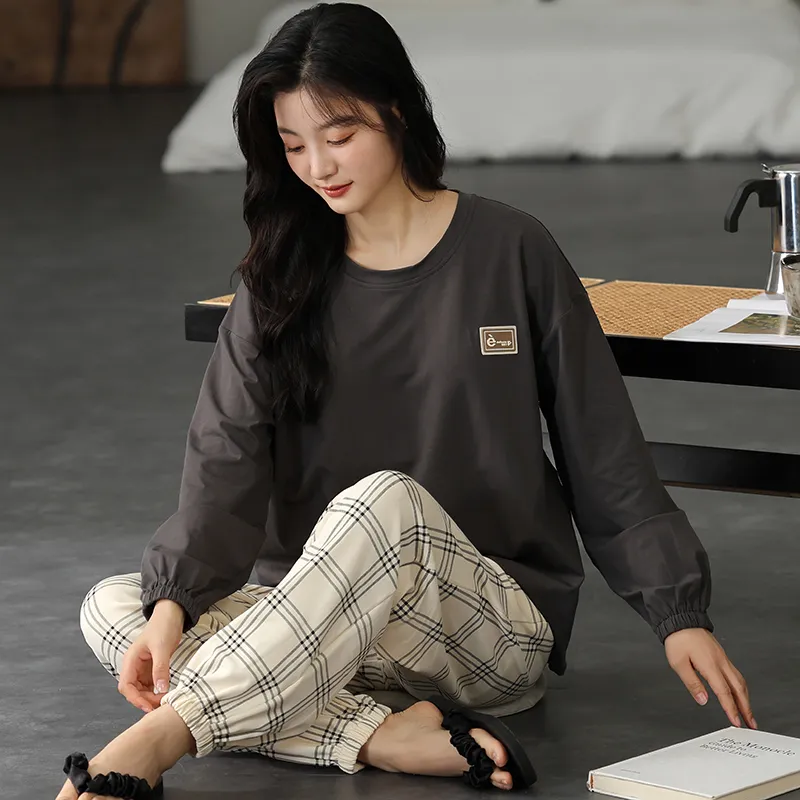 Floating Light Islands Pajama Set Women's Box Black-4