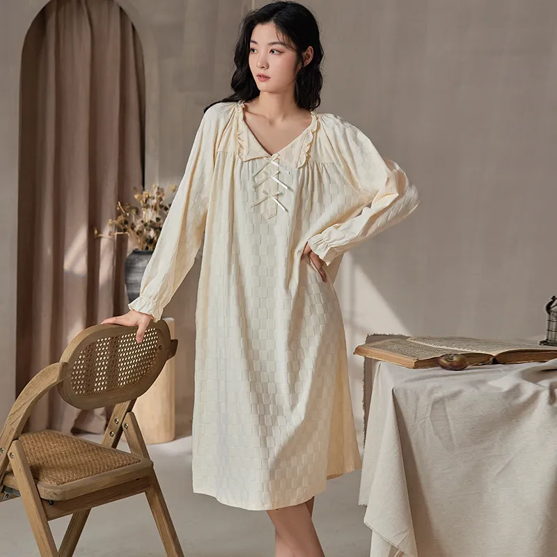 Floating Light Islands Nightgown Women's Box Apricot-7