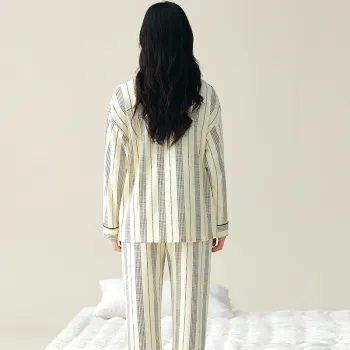 Floating Light Islands Pajama Set Women's Gift Box Set Beige