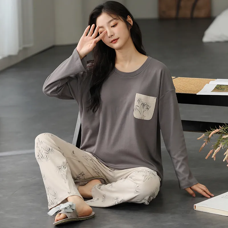 Floating Light Islands Pajama Set Women's Box Gray-2