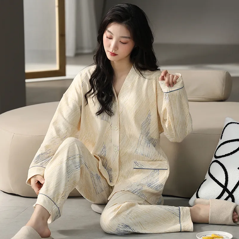 Floating Light Islands Pajama Set Women's Box Ecru-3