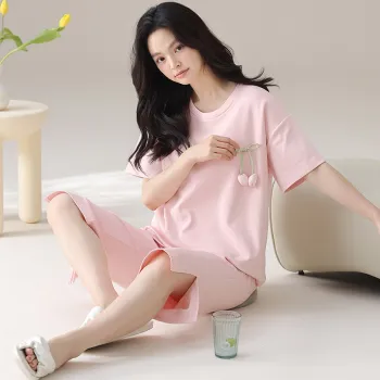 Floating Light Islands Pajama Set Women's Pink