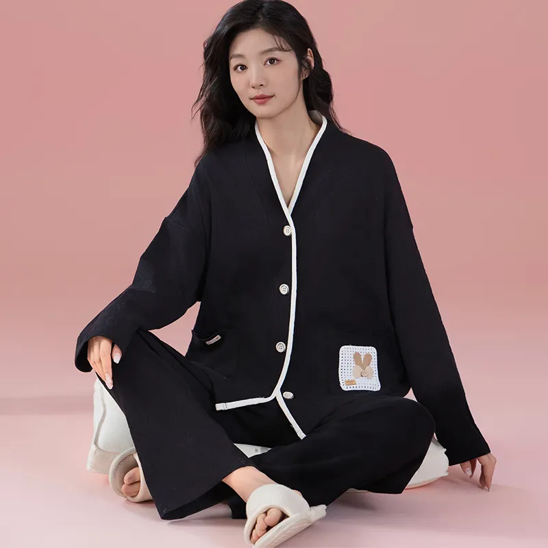 Floating Light Islands Pajama Set Women's Box Black-2