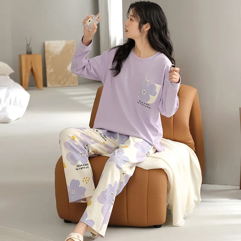 Floating Light Islands Pajama Set Women's Box Light Purple-3