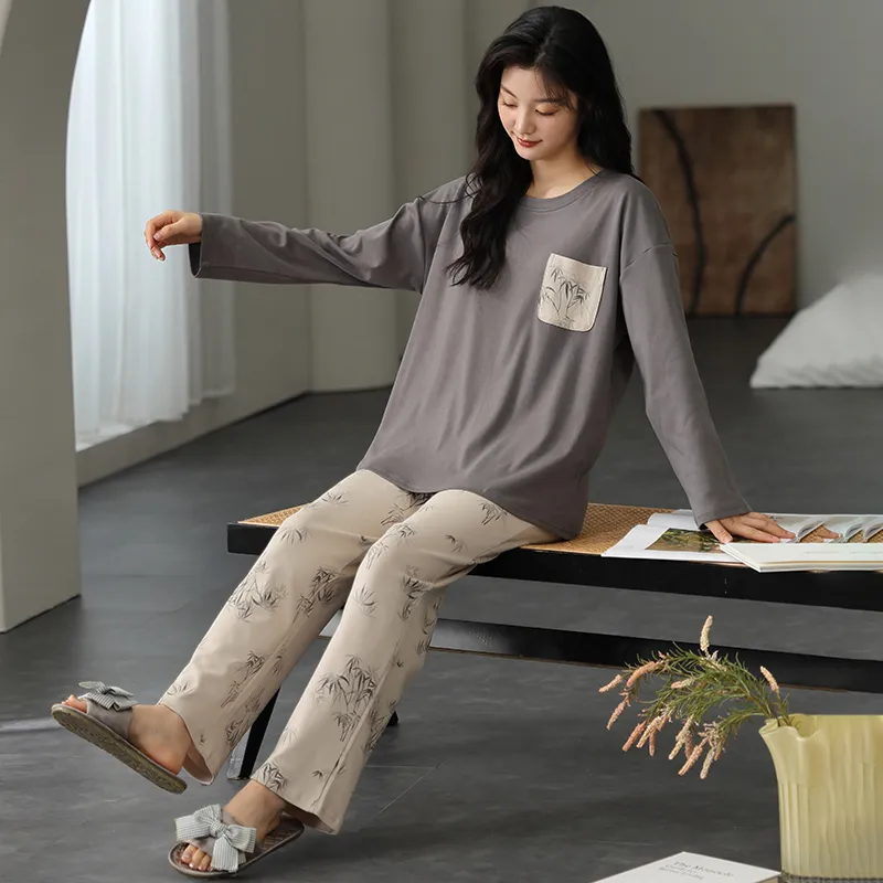 Floating Light Islands Pajama Set Women's Box Gray-1