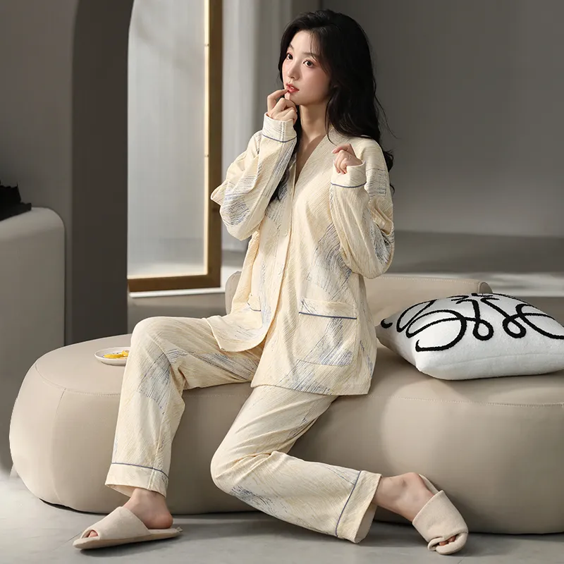 Floating Light Islands Pajama Set Women's Box Ecru-2