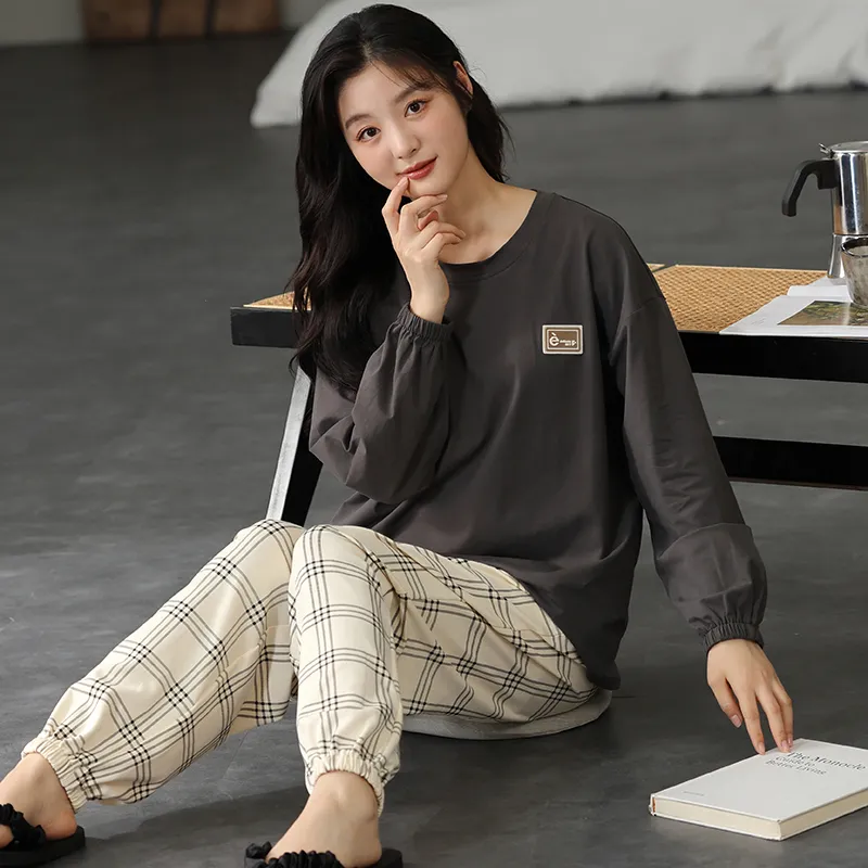 Floating Light Islands Pajama Set Women's Box Black-3