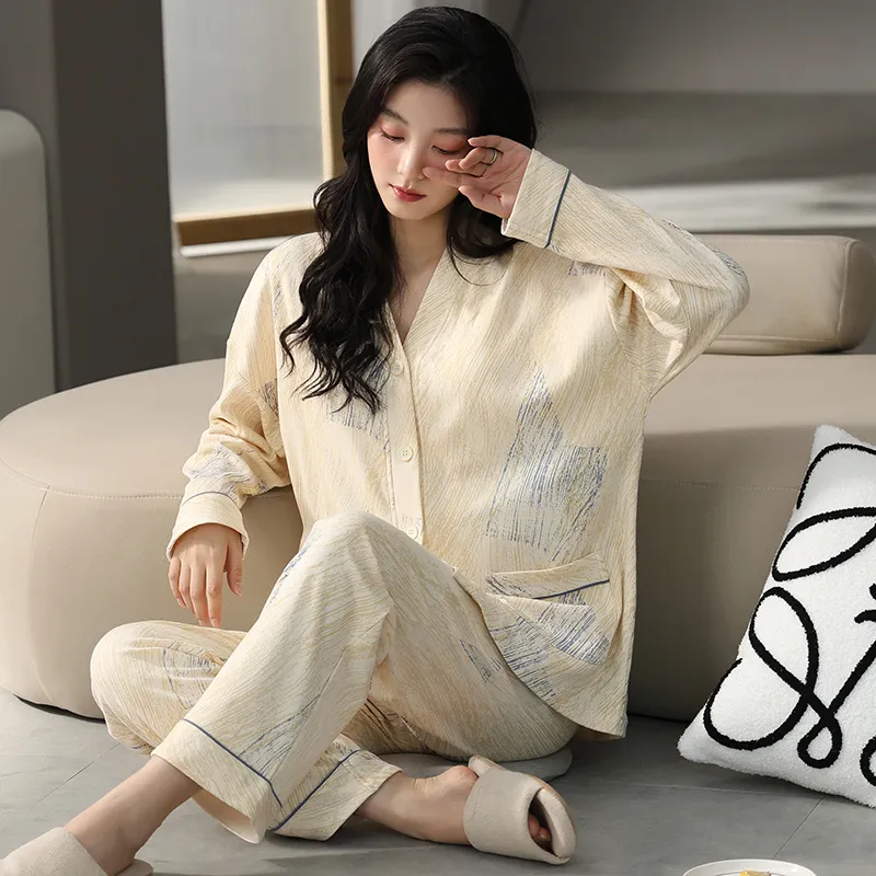 Floating Light Islands Pajama Set Women's Box Ecru-4