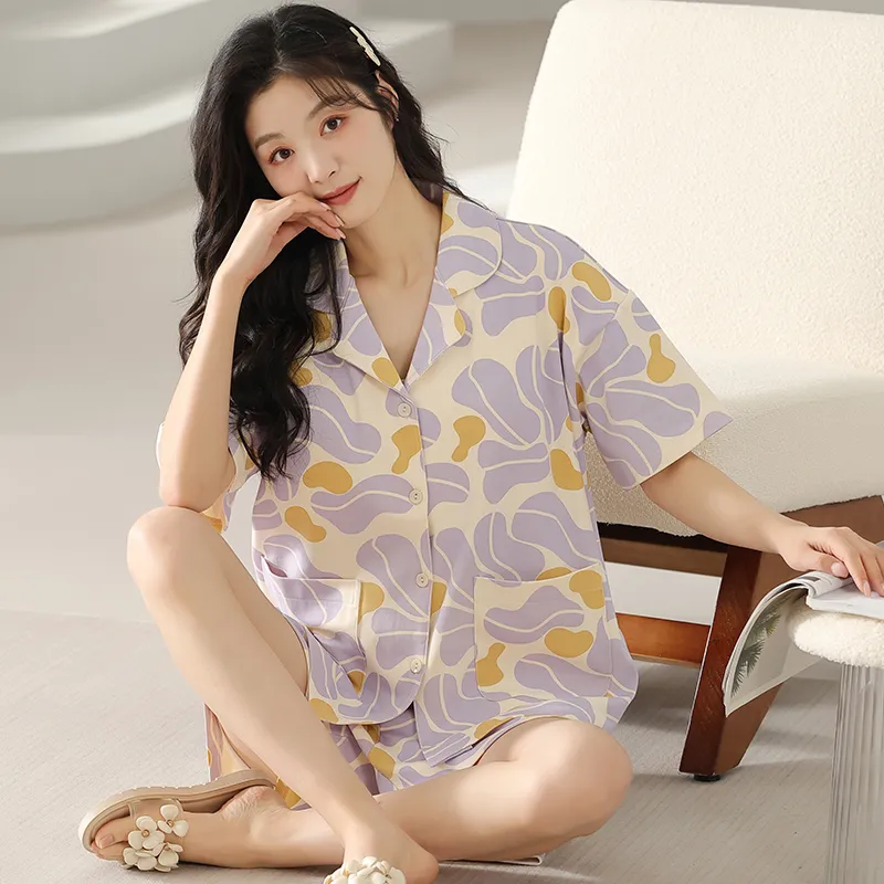Floating Light Islands Pajama Set Women's Box Multicolor-4