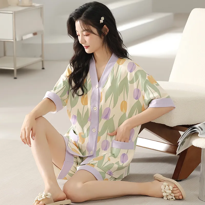 Floating Light Islands Pajama Set Women's Box Multicolor-3
